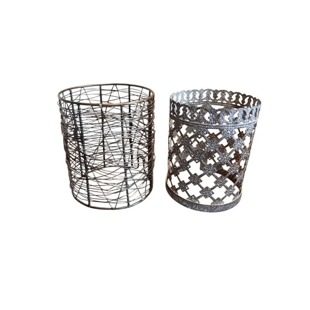 2 Scentsy metal wire silhouette & metal castle warmer covers ￼